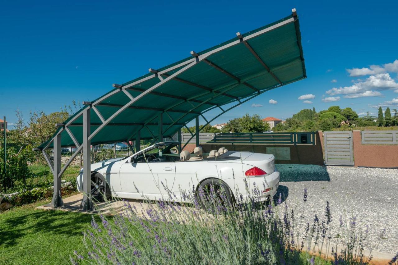 Villa Bobo Family House With Pool Vodnjan Exterior foto