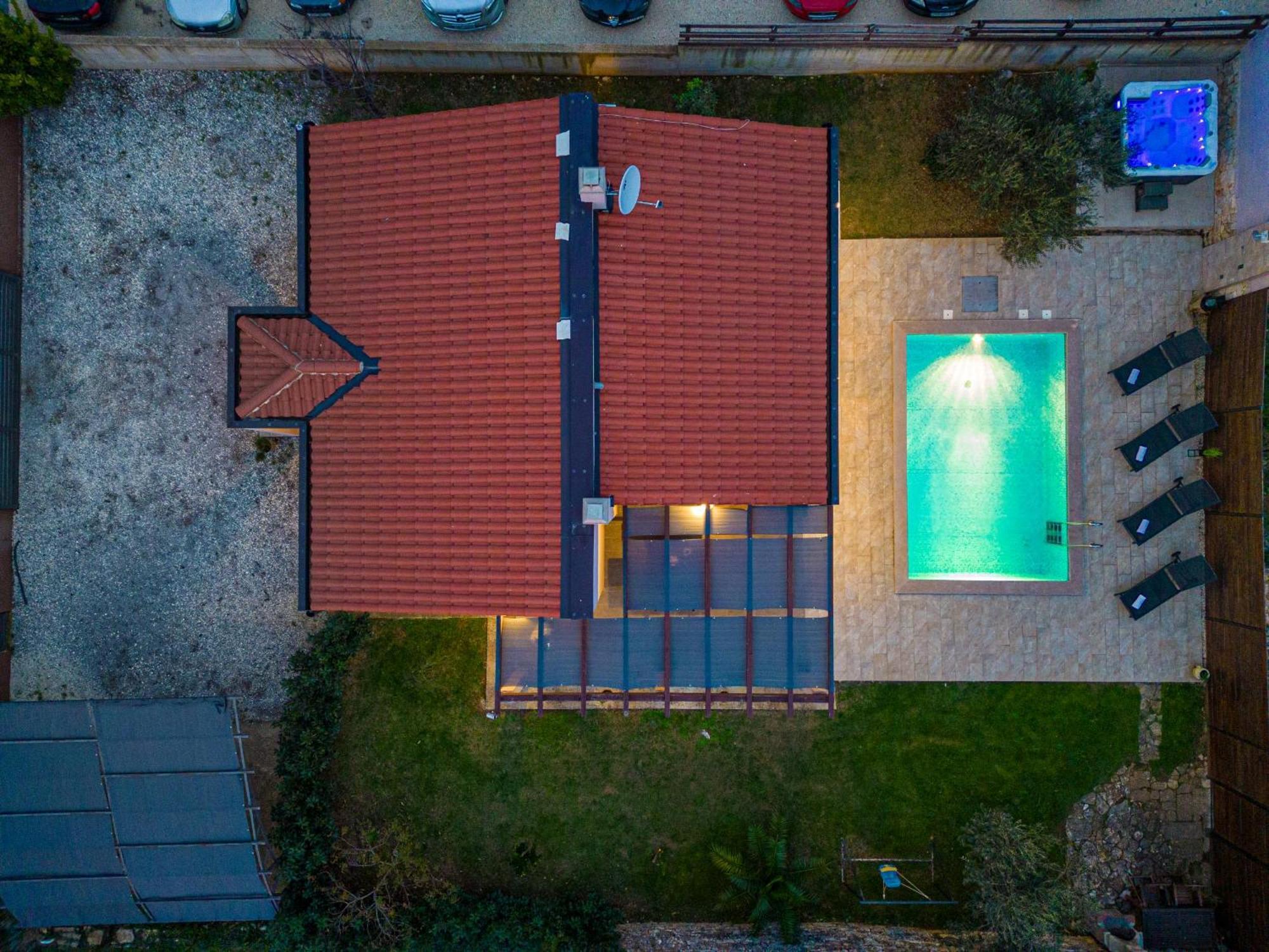 Villa Bobo Family House With Pool Vodnjan Exterior foto